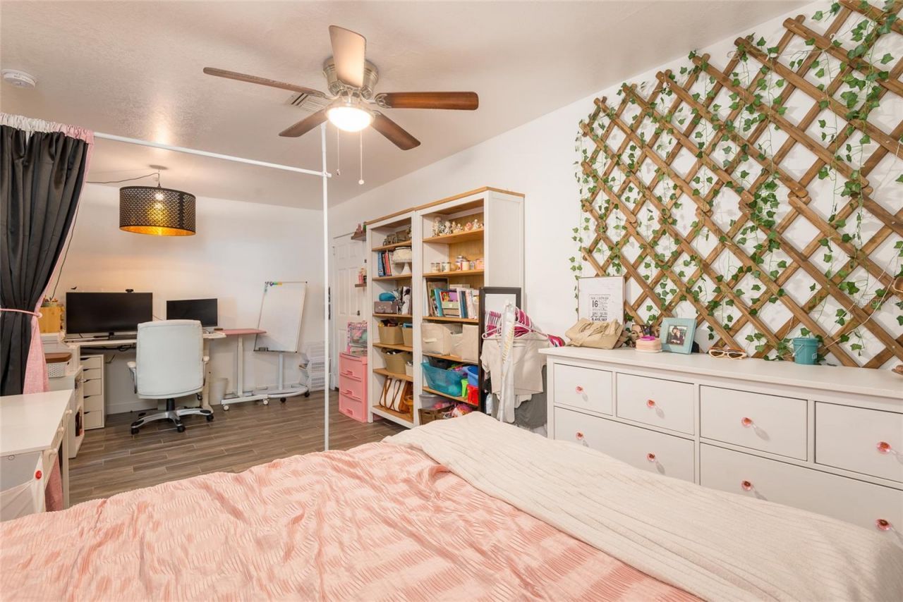 503 Hedge Row Road, Brandon, FL 33510 Photo