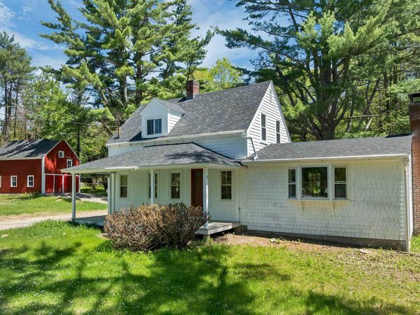 521 Governor Wentworth Highway, Tuftonboro, NH 03850