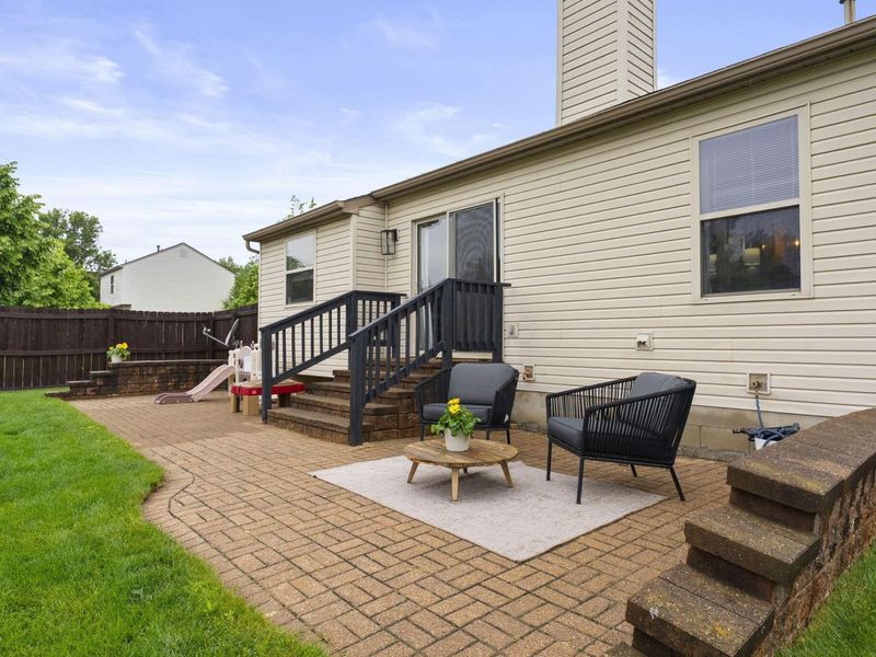 9133 Longstone Drive, Lewis Center, OH 43035 Photo 30