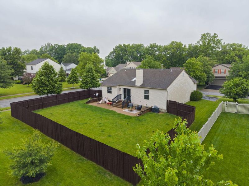 9133 Longstone Drive, Lewis Center, OH 43035 Photo 32