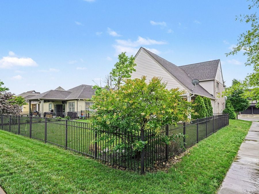 Property Image 32