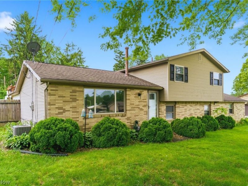 5980 Longview Street SW, Massillon, OH 44646 Photo 3