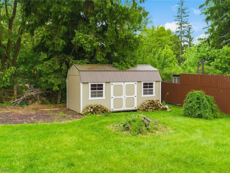 5980 Longview Street SW, Massillon, OH 44646 Photo 34