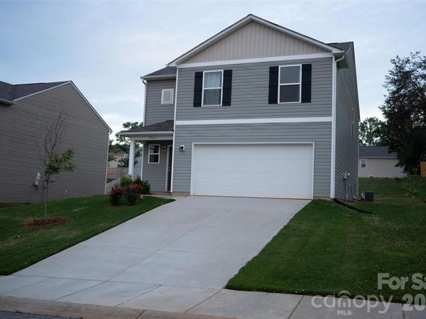 1563 Catskill Way , Newton, NC 28658