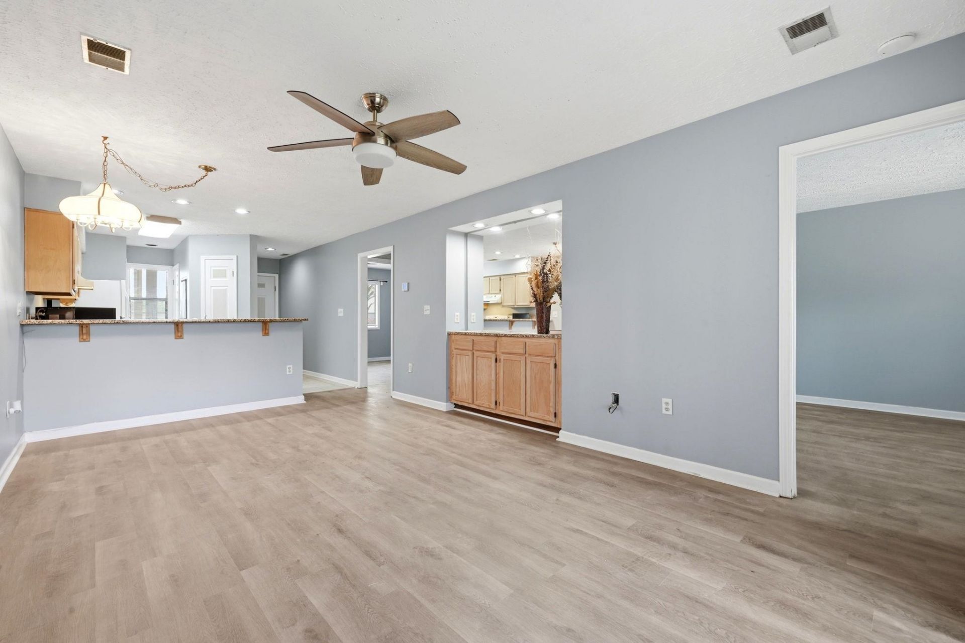 4101 Pinehurst Circle Photo 29