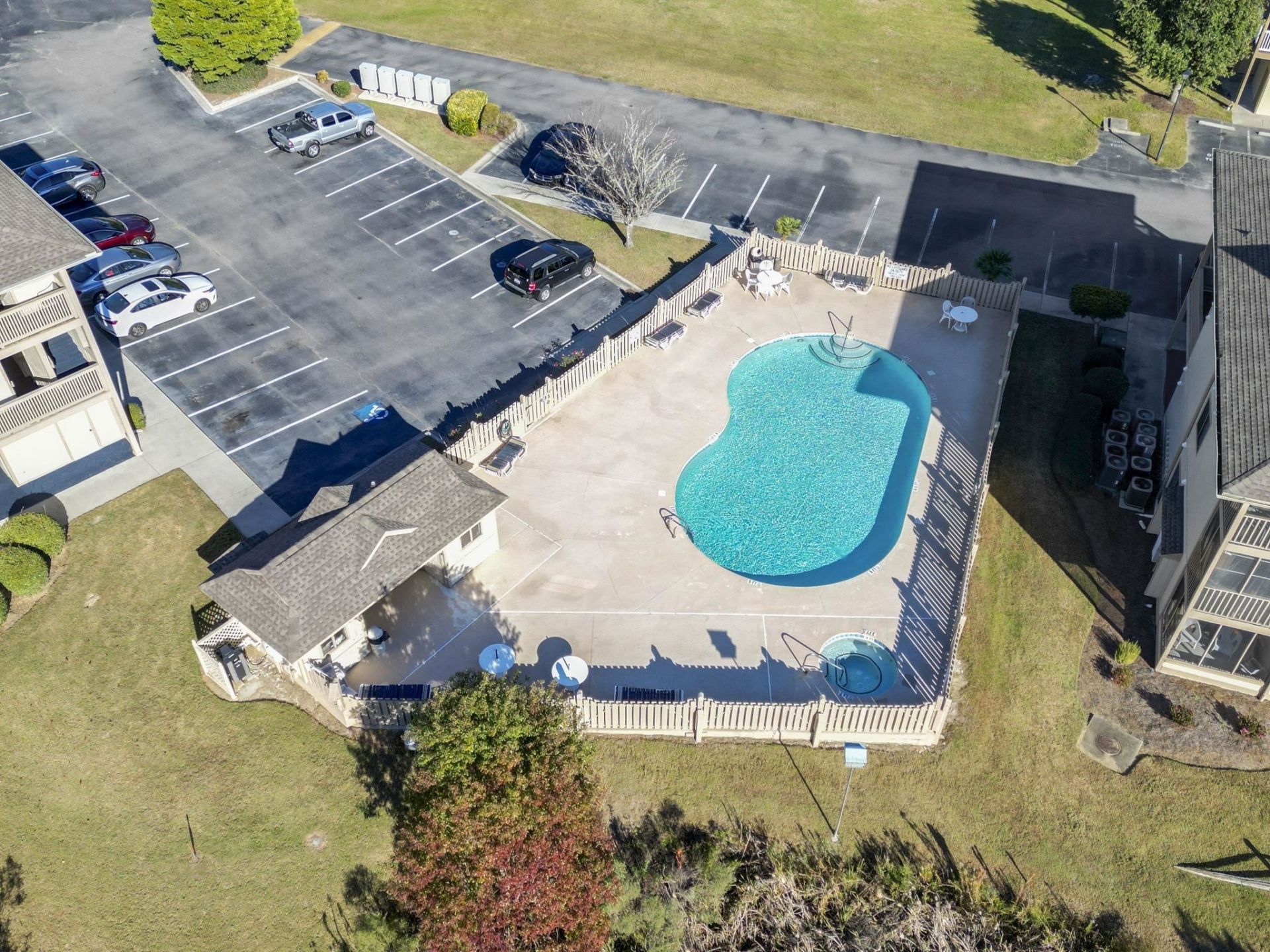 4101 Pinehurst Circle  Photo 35