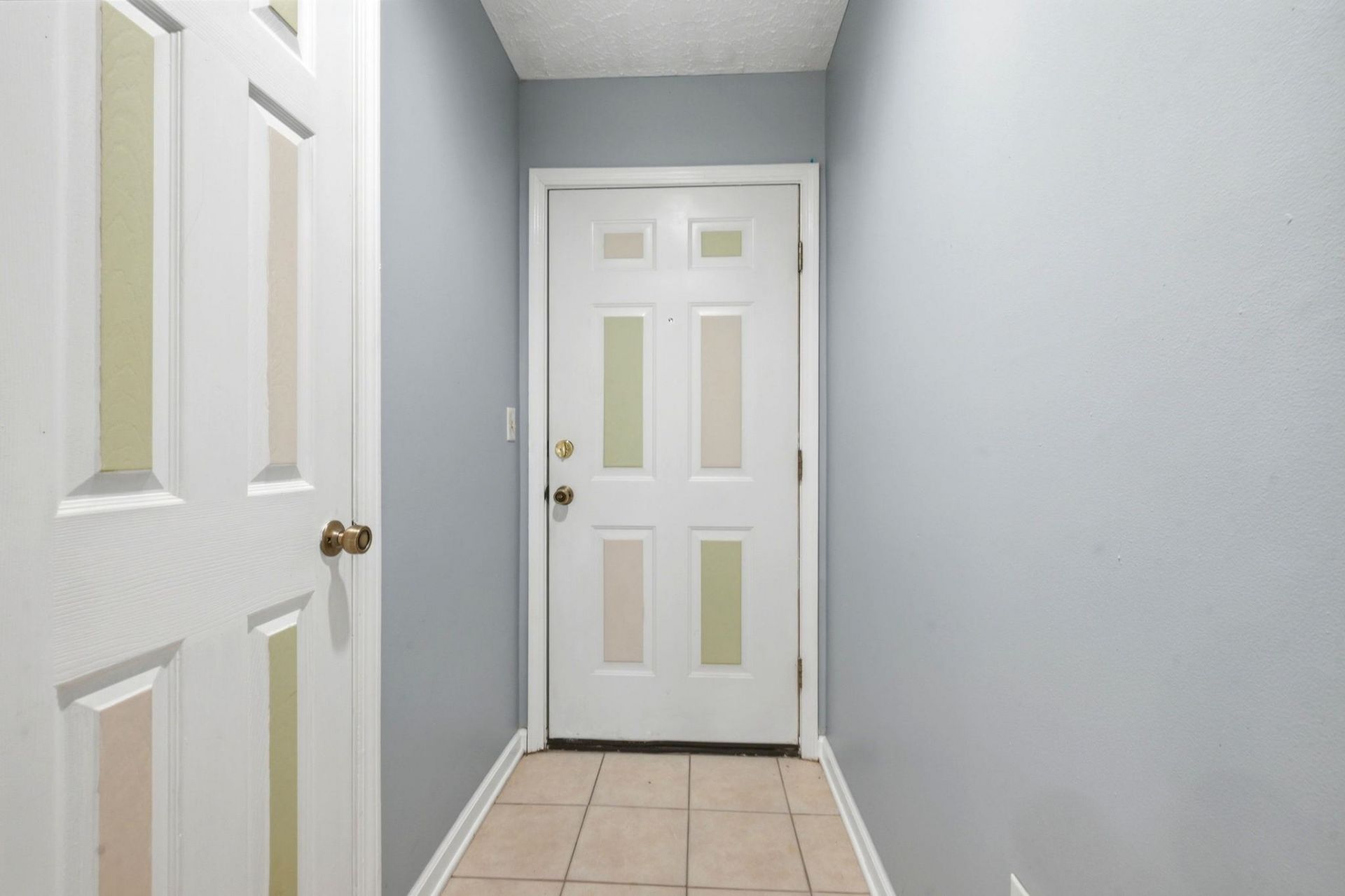 4101 Pinehurst Circle Photo 4