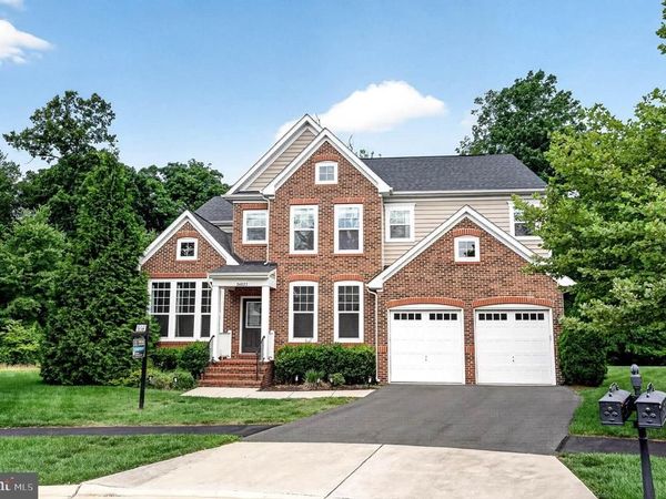 24823 BARRINGTON GROVE COURT, ALDIE, VA 20105