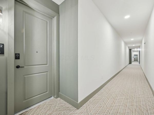 270 Dickenson Street, Unit 402, Columbus, OH 43215