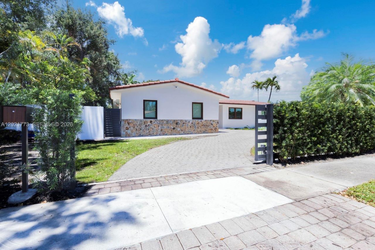 1701 SW 23rd Ter , Miami, FL 33145 Photo