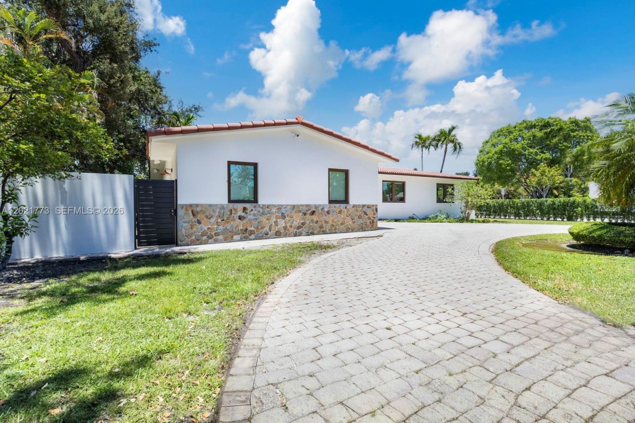 1701 SW 23rd Ter , Miami, FL 33145 Photo