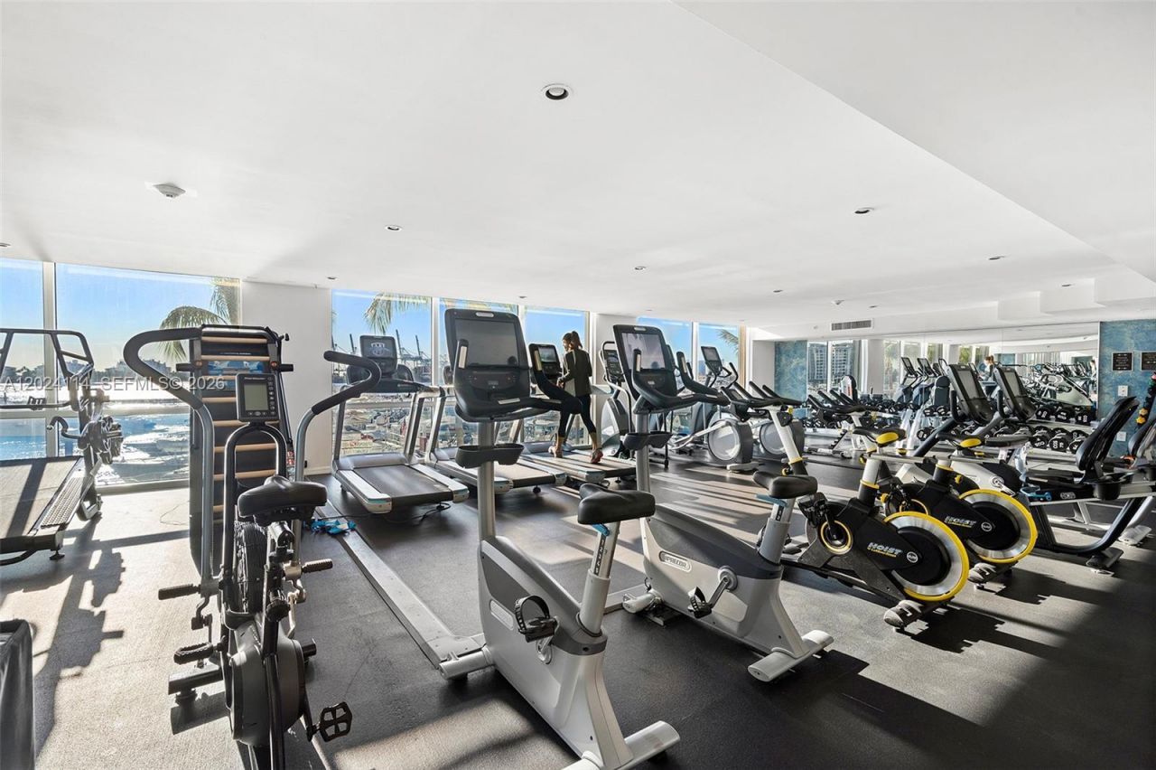 90 Alton Rd , Unit 1405, Miami Beach, FL 33139 Photo