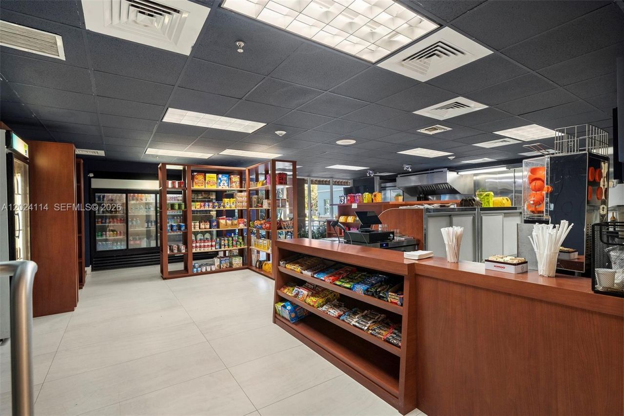 90 Alton Rd , Unit 1405, Miami Beach, FL 33139 Photo