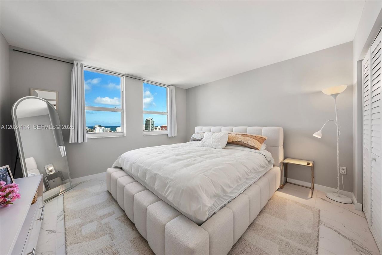 90 Alton Rd , Unit 1405, Miami Beach, FL 33139 Photo