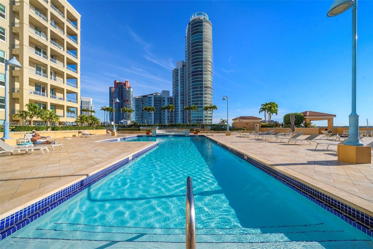 90 Alton Rd , Unit 1405, Miami Beach, FL 33139 Photo