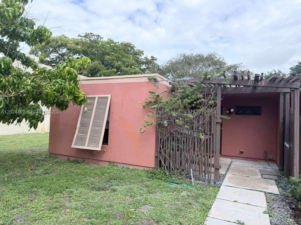 10343 Greenhouse Rd, Pembroke Pines, FL 33026 Photo