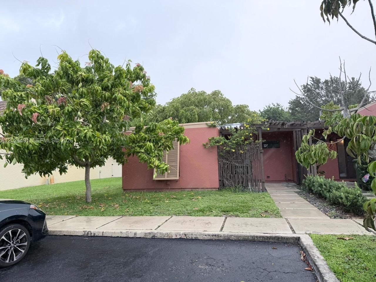 10343 Greenhouse Rd, Pembroke Pines, FL 33026 Photo