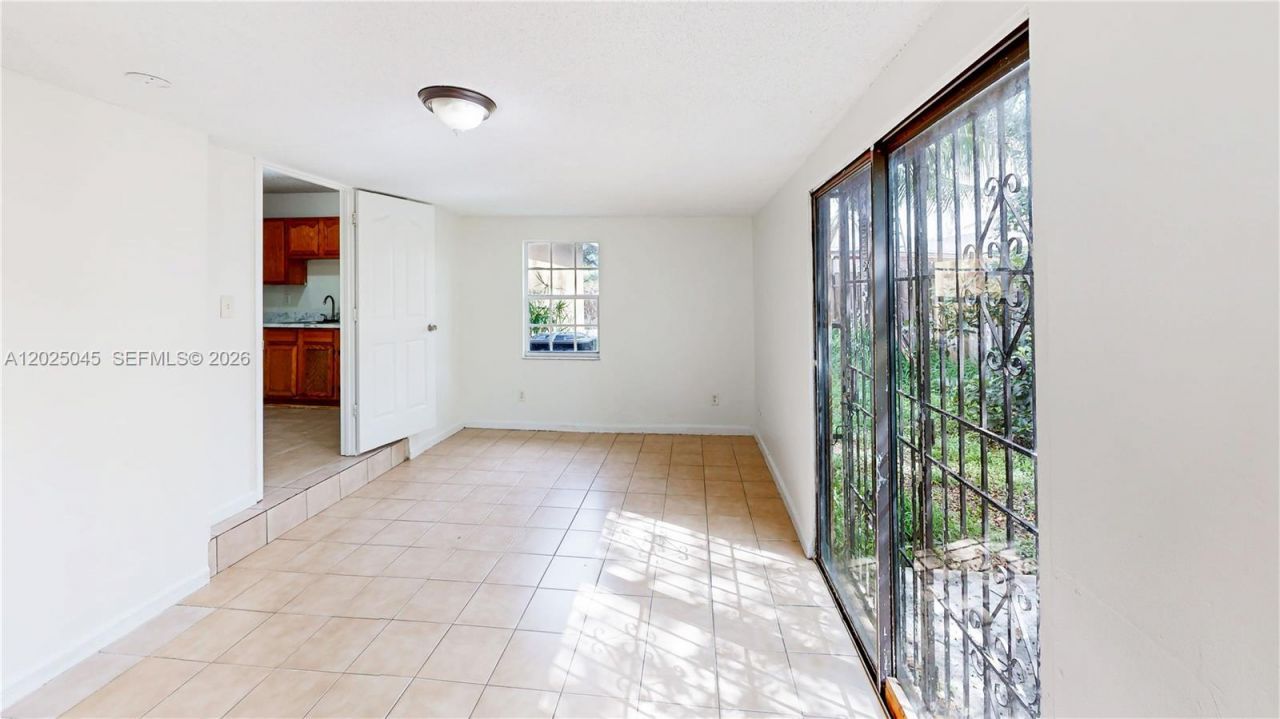 1664 SW 2nd Ct , Homestead, FL 33030 Photo