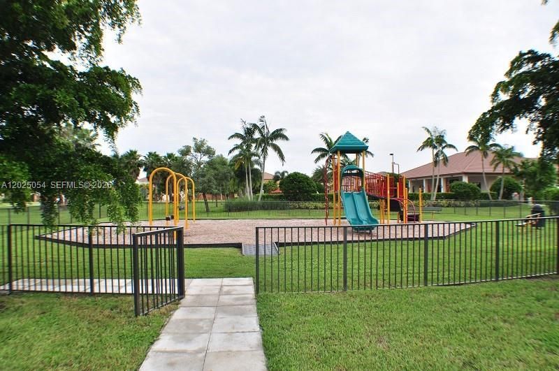 15444 SW 119th Ter , Miami, FL 33196 Photo