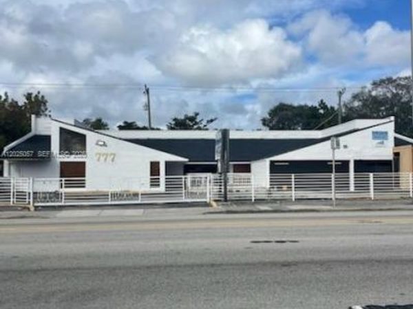 777 NE 79th St , Miami, FL 33138