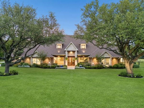 51 Stage Coach Road , Fort Worth, TX 76244