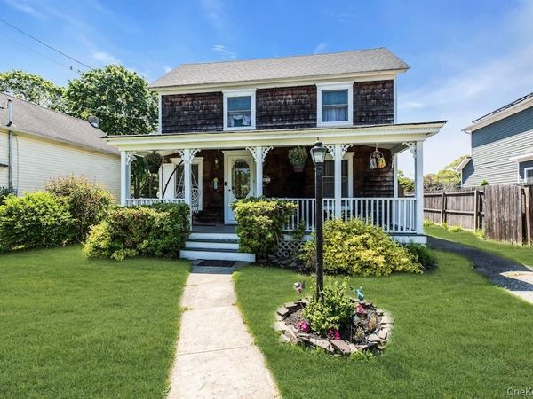 50 Rollstone Avenue , West Sayville, NY 11796