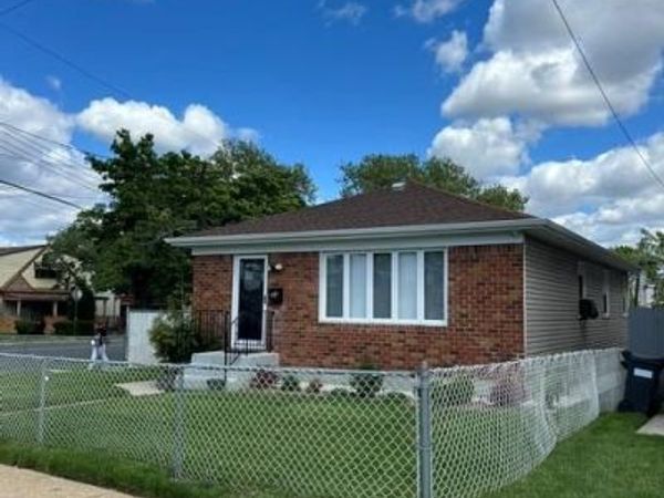 12005 Nashville Boulevard , Saint Albans, NY 11412