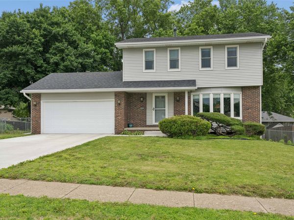501 39th Street, West Des Moines, IA 50265