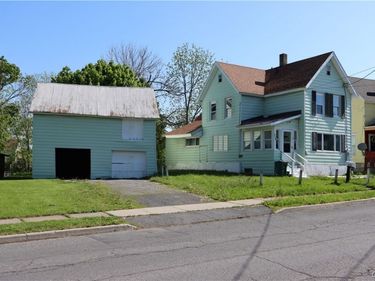 318 W Hoard Street, Watertown, NY 13601