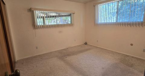 2124 Verano St, Sacramento, CA 95838 Photo