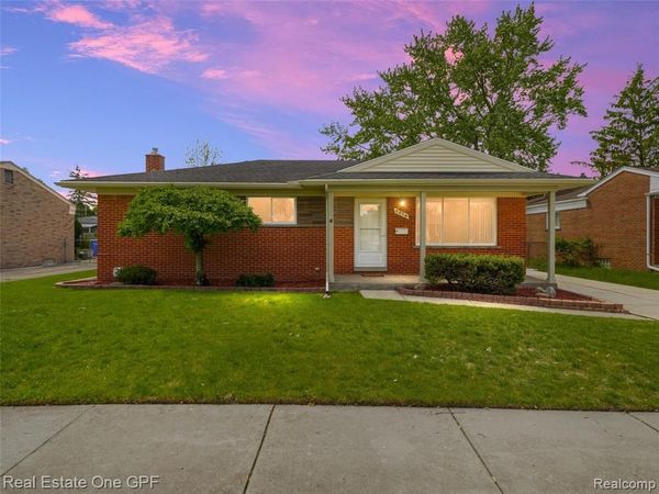 5214 Busch Avenue, Warren, MI 48091