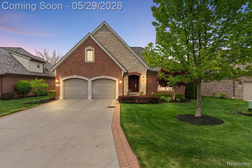 2570 Stoneykirk Court, Oakland Township, MI 48306 Main Photo