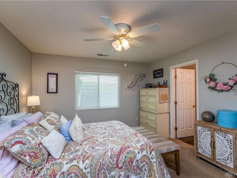 9827 Olde Park Drive, Bethel Township, OH 45371 Photo 18