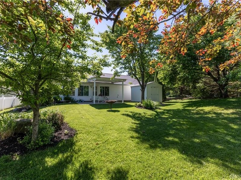 9827 Olde Park Drive, Bethel Township, OH 45371 Photo 5