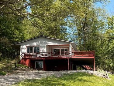 71 E Mohawk Drive, Malvern, OH 44644