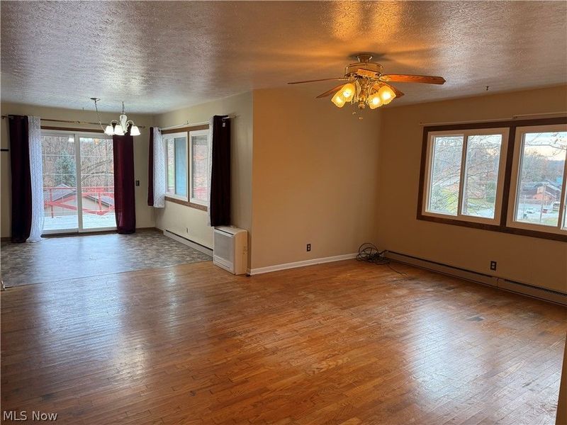 71 E Mohawk Drive , Malvern, OH 44644 Photo 4