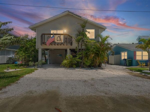 2517 AVENUE C , BRADENTON BEACH, FL 34217
