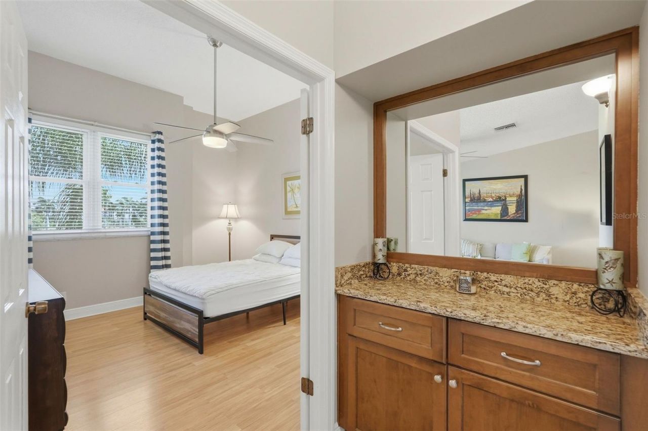6020 Bahia Del Mar Circle, Unit 226, Saint Petersburg, FL 33715 Photo
