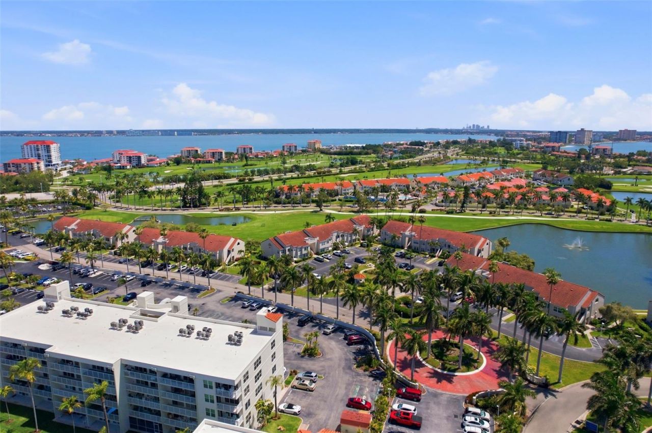 6020 Bahia Del Mar Circle, Unit 226, Saint Petersburg, FL 33715 Photo