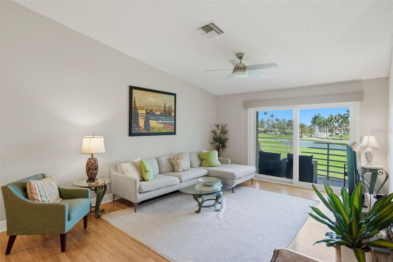6020 Bahia Del Mar Circle, Unit 226, Saint Petersburg, FL 33715 Photo