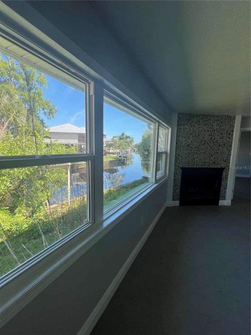 7222 Tropical Drive , Weeki Wachee, FL 34607 Photo
