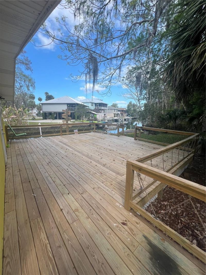 7222 Tropical Drive , Weeki Wachee, FL 34607 Photo