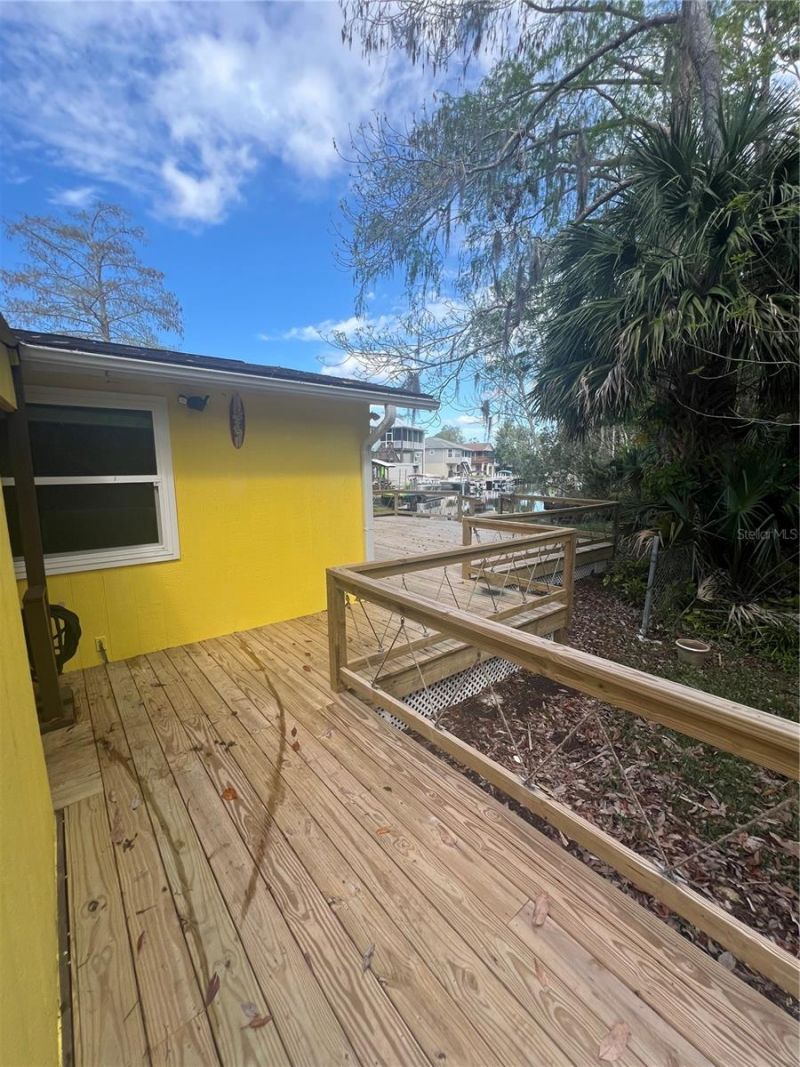 7222 Tropical Drive , Weeki Wachee, FL 34607 Photo