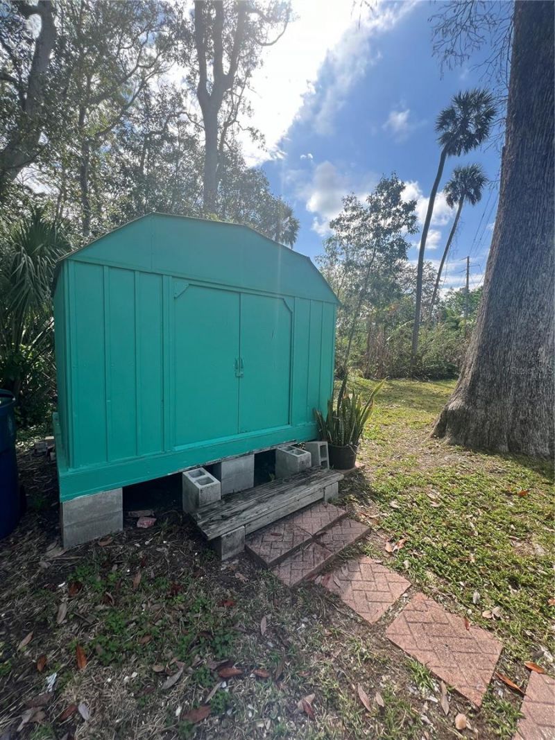 7222 Tropical Drive , Weeki Wachee, FL 34607 Photo