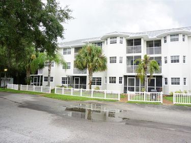 2077 WETLAND POINT , Unit 1103, LUTZ, FL 33558