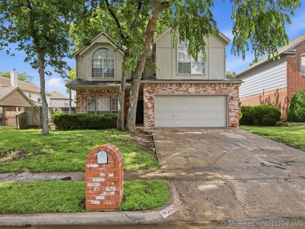 3828 W Galveston Street, Broken Arrow, OK 74012
