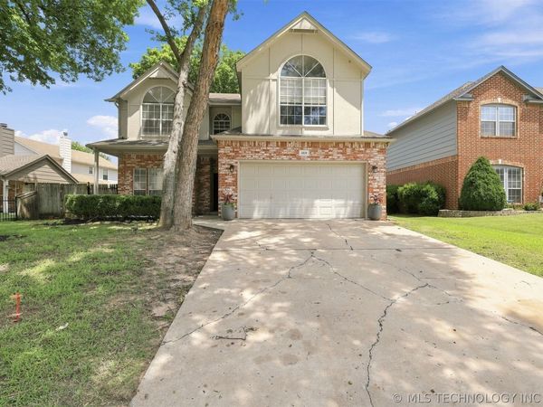 3828 W Galveston Street, Broken Arrow, OK 74012
