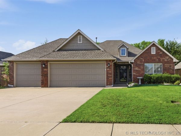 13104 E 112th Street North, Owasso, OK 74055