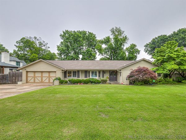 4715 S Evanston Place , Tulsa, OK 74105