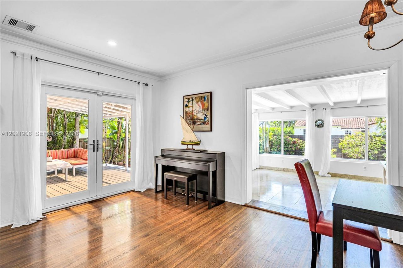 50 NE 110th St , Miami Shores, FL 33161 Photo